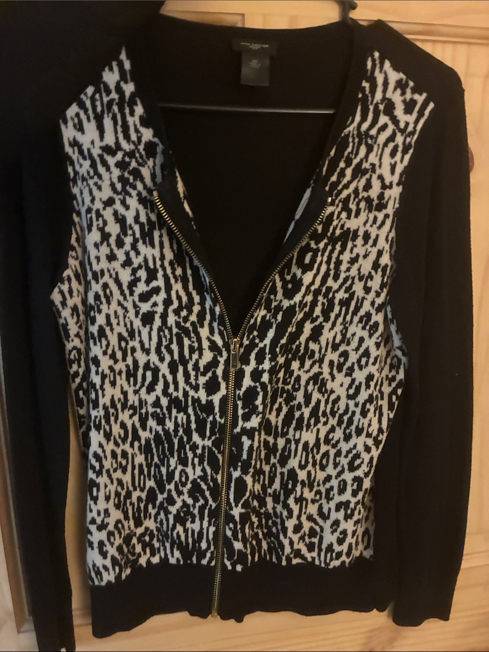 Ann Taylor Black and Cream Leopard Zip Cardigan